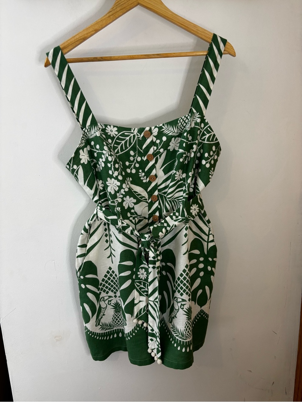 Rachel Zoe Green & White Tropical Print Sleeveless Linen Shorts Romper - Picture 3 of 11